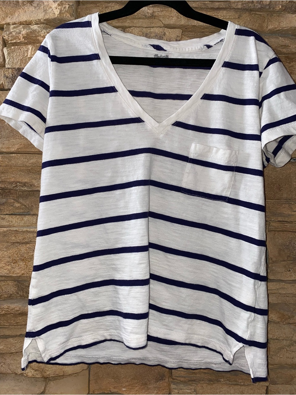 Madewell White and Navy Blue Striped V-Neck Pocket Tee XS